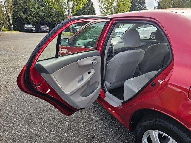 2009 Toyota Corolla 4dr Sdn Auto (Natl)