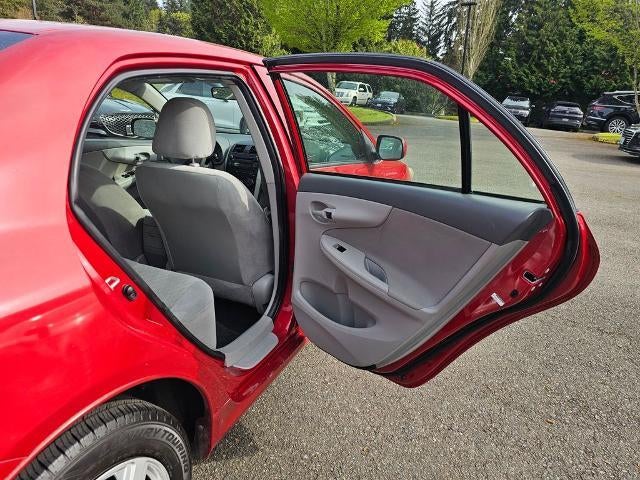 2009 Toyota Corolla 4dr Sdn Auto (Natl)