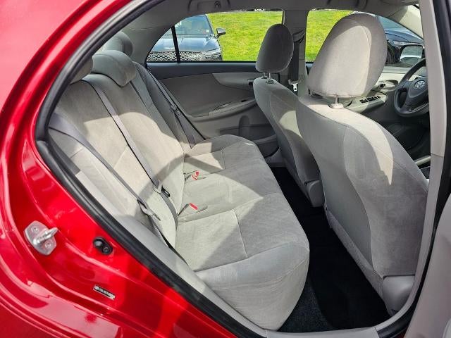 2009 Toyota Corolla 4dr Sdn Auto (Natl)