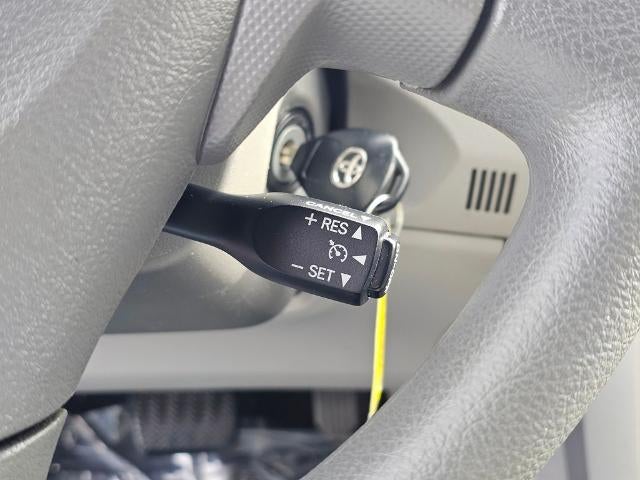 2009 Toyota Corolla 4dr Sdn Auto (Natl)