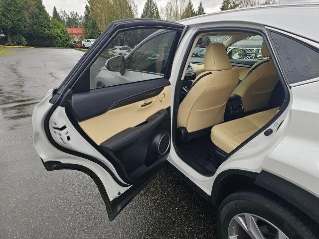 2017 Lexus NX 300h AWD
