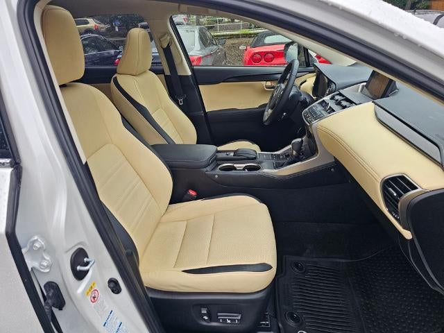 2017 Lexus NX 300h AWD