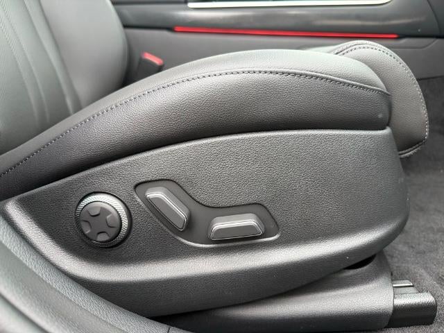 2025 Genesis G80 2.5T Advanced AWD