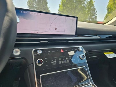 2025 Genesis GV80 2.5T Standard AWD