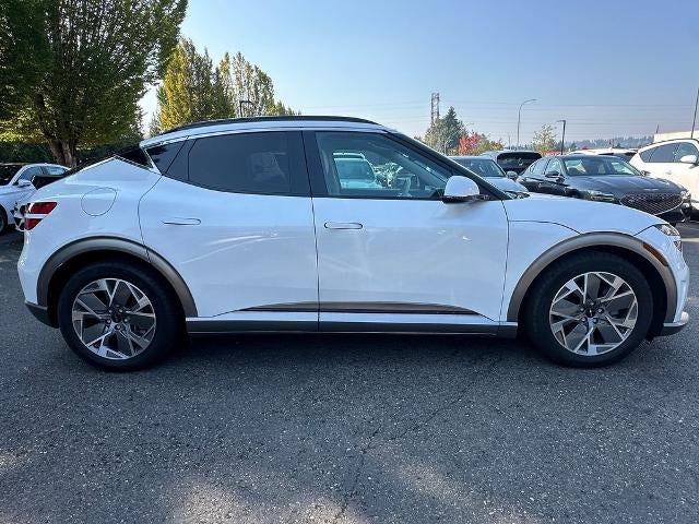 2024 Genesis GV60 Standard RWD