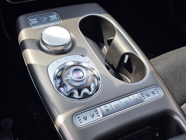2023 Genesis GV60 Advanced AWD