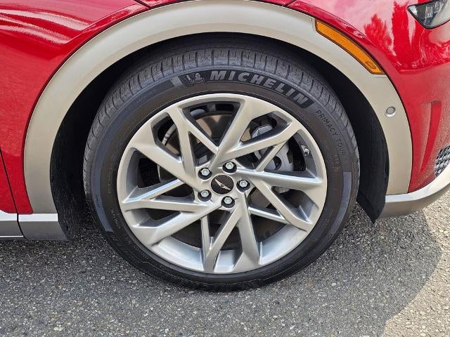 2023 Genesis GV60 Advanced AWD