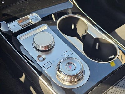 2026 Genesis GV70 2.5T AWD