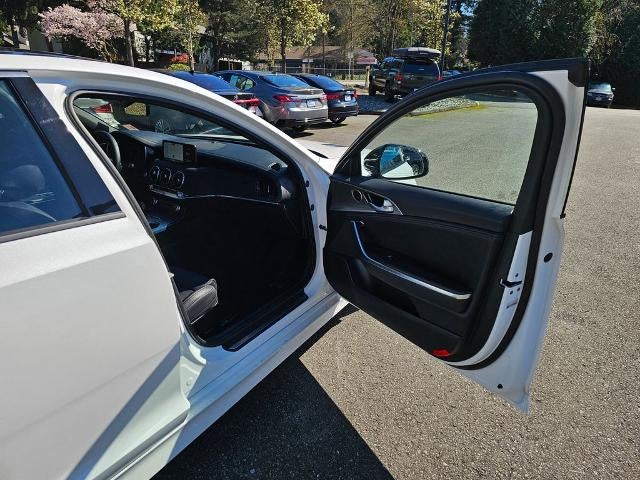 2022 Kia Stinger GT1 AWD