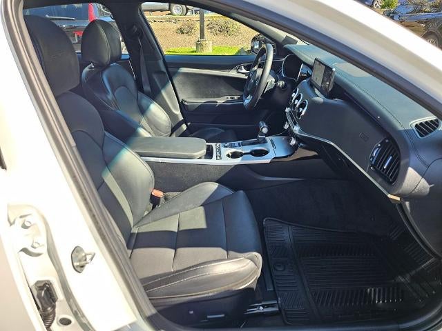 2022 Kia Stinger GT1 AWD