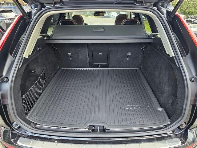 2019 Volvo XC60 T5 AWD Momentum