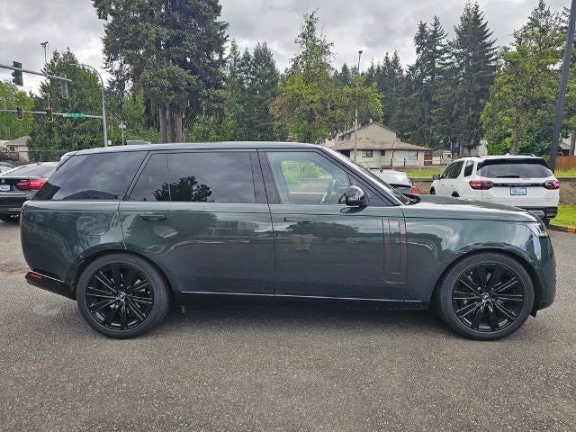 2023 Land Rover Range Rover P530 SE LWB 7 Seat