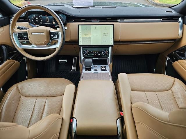 2023 Land Rover Range Rover P530 SE LWB 7 Seat