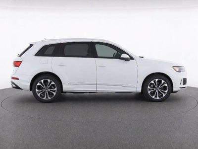 2021 Audi Q7 Premium Plus 55 TFSI quattro