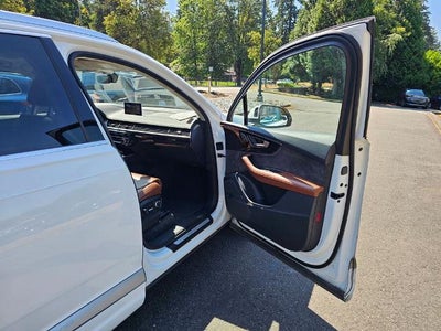 2019 Audi Q7 Prestige 55 TFSI quattro