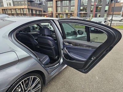 2018 BMW M550i xDrive Sedan