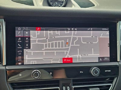 2025 Porsche Macan AWD