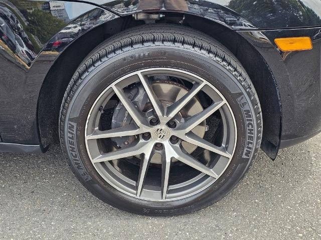 2025 Porsche Macan AWD