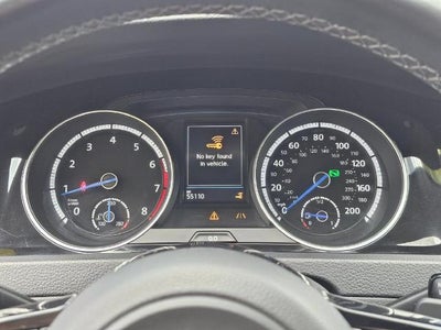 2017 Volkswagen Golf R 4-Door DSG w/DCC/Nav