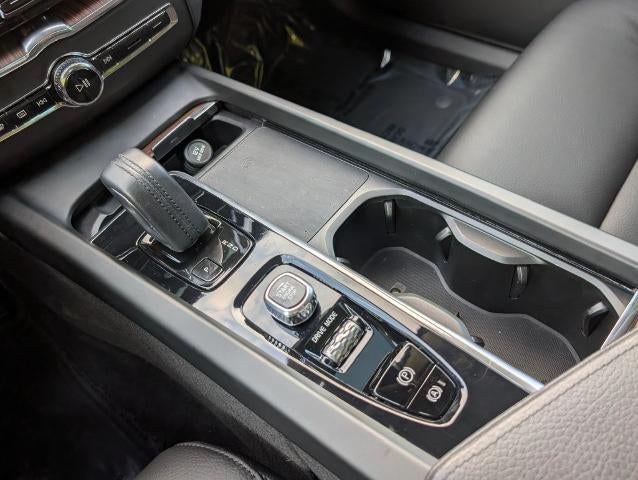 2021 Volvo XC60 Recharge T8 eAWD PHEV Inscription Expression