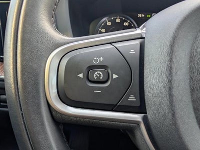 2021 Volvo XC60 Recharge T8 eAWD PHEV Inscription Expression