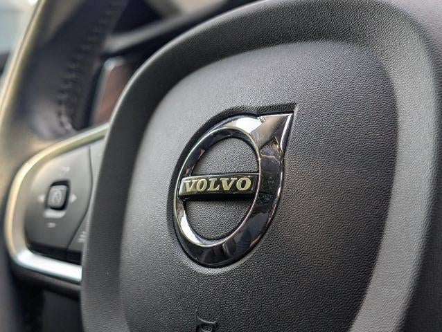 2021 Volvo XC60 Recharge T8 eAWD PHEV Inscription Expression