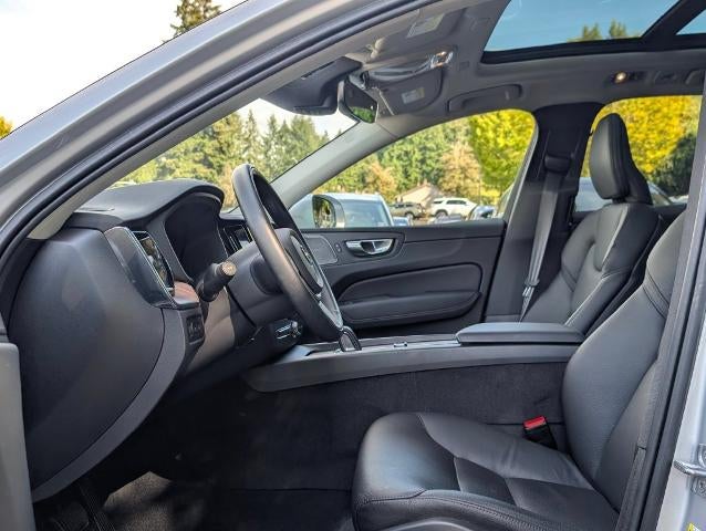 2021 Volvo XC60 Recharge T8 eAWD PHEV Inscription Expression