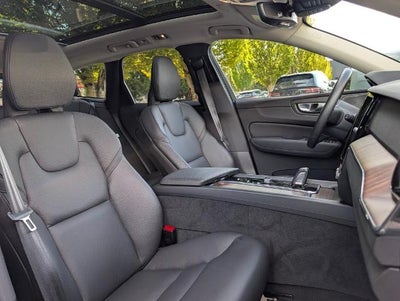 2021 Volvo XC60 Recharge T8 eAWD PHEV Inscription Expression