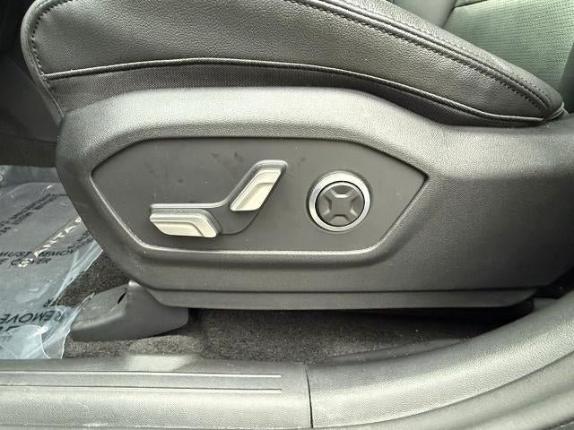 2025 Hyundai SANTA FE Hybrid Limited AWD