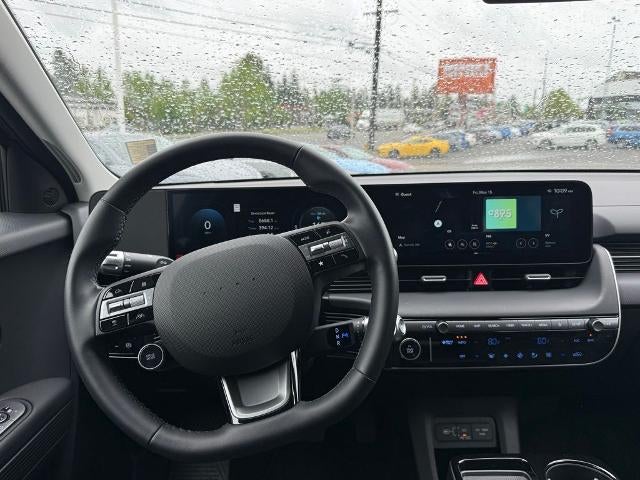 2025 Hyundai IONIQ 5 SE Standard Range RWD *Ltd Avail*