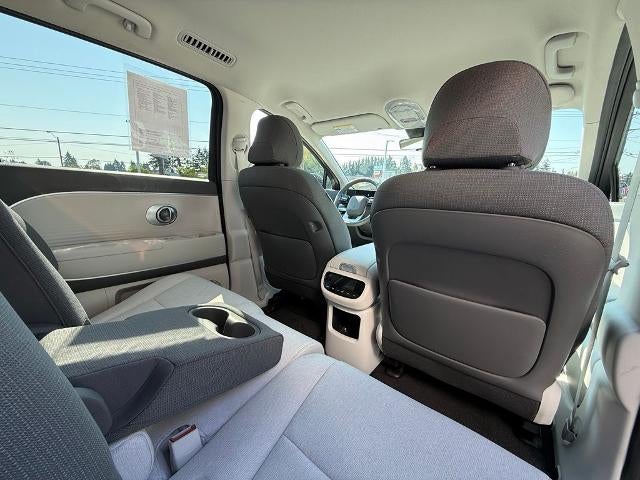 2026 Hyundai IONIQ 9 SE AWD