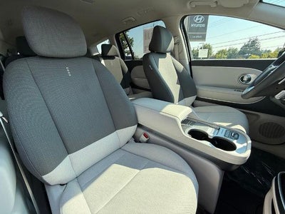 2026 Hyundai IONIQ 9 SE AWD