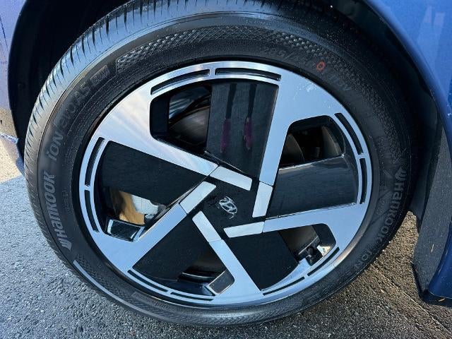 2026 Hyundai IONIQ 9 Performance Calligraphy AWD