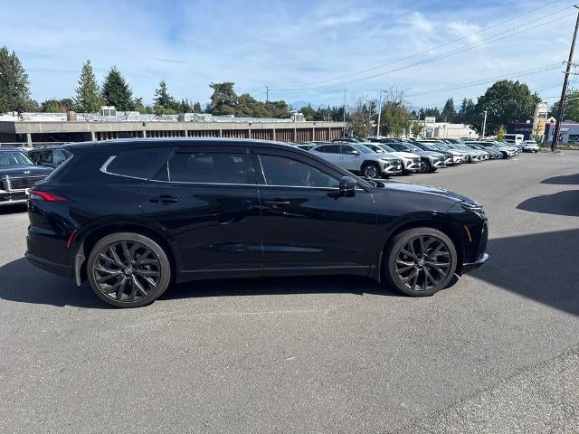 2026 Toyota Crown Signia Limited AWD (Natl)