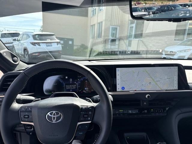 2026 Toyota Crown Signia Limited AWD (Natl)