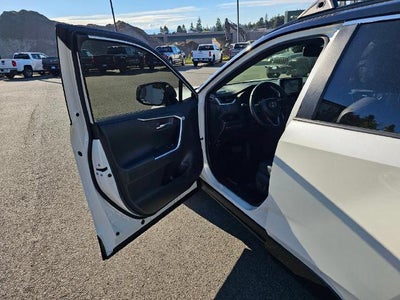 2019 Toyota RAV4 Hybrid XSE AWD (Natl)
