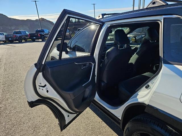 2019 Toyota RAV4 Hybrid XSE AWD (Natl)