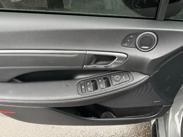 2022 Hyundai SONATA Limited 1.6T