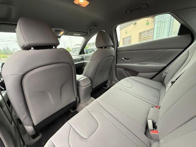 2023 Hyundai ELANTRA SEL IVT
