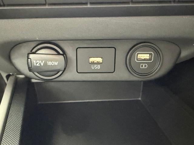 2023 Hyundai ELANTRA SEL IVT