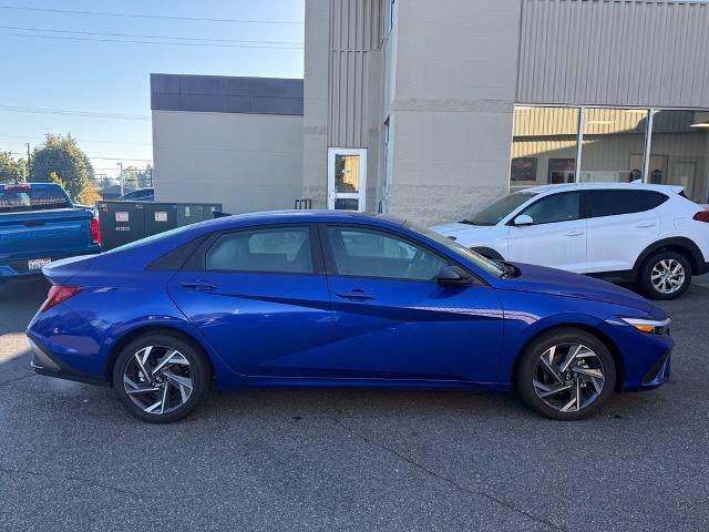 2025 Hyundai ELANTRA SEL Sport IVT