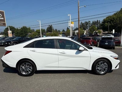 2025 Hyundai ELANTRA Hybrid Blue DCT