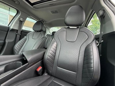 2025 Hyundai ELANTRA Limited IVT