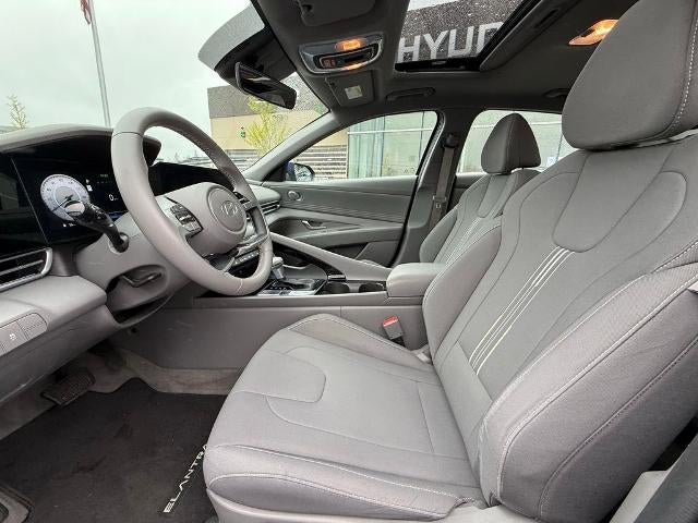 2024 Hyundai ELANTRA SEL IVT