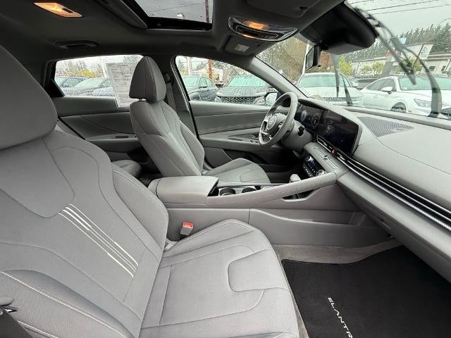 2024 Hyundai ELANTRA SEL IVT