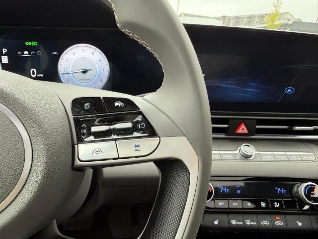 2024 Hyundai ELANTRA SEL IVT