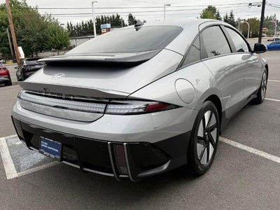 2025 Hyundai IONIQ 6 SE Standard Range RWD