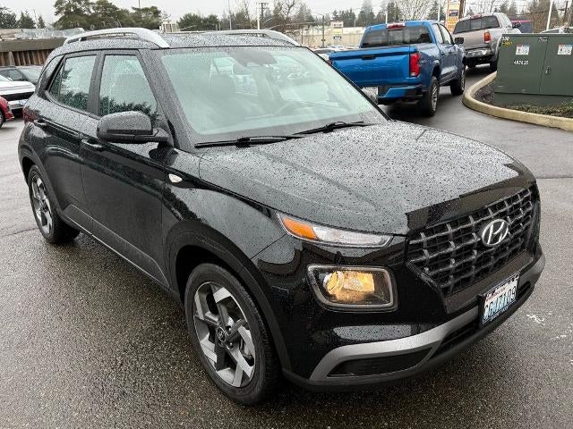 2023 Hyundai VENUE SEL IVT