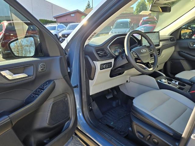 2023 Ford Escape Platinum AWD