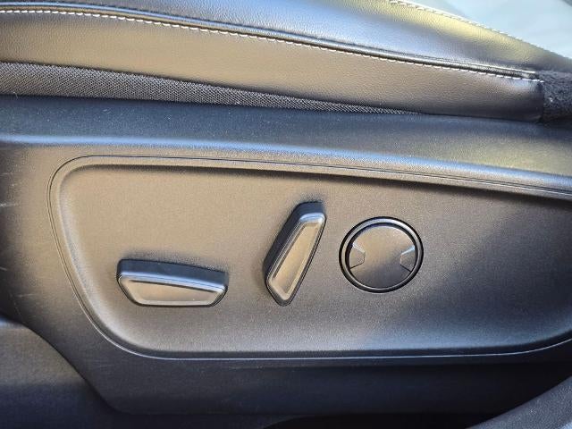 2023 Ford Escape Platinum AWD